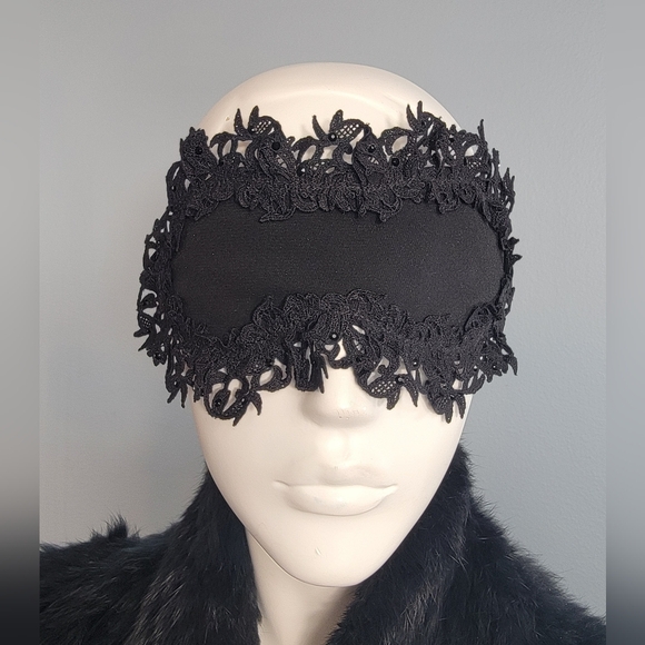La Perla Silk Black Macramé Crystal Detail Bedroom Eye Mask Bridal Boudoir - Picture 7 of 10